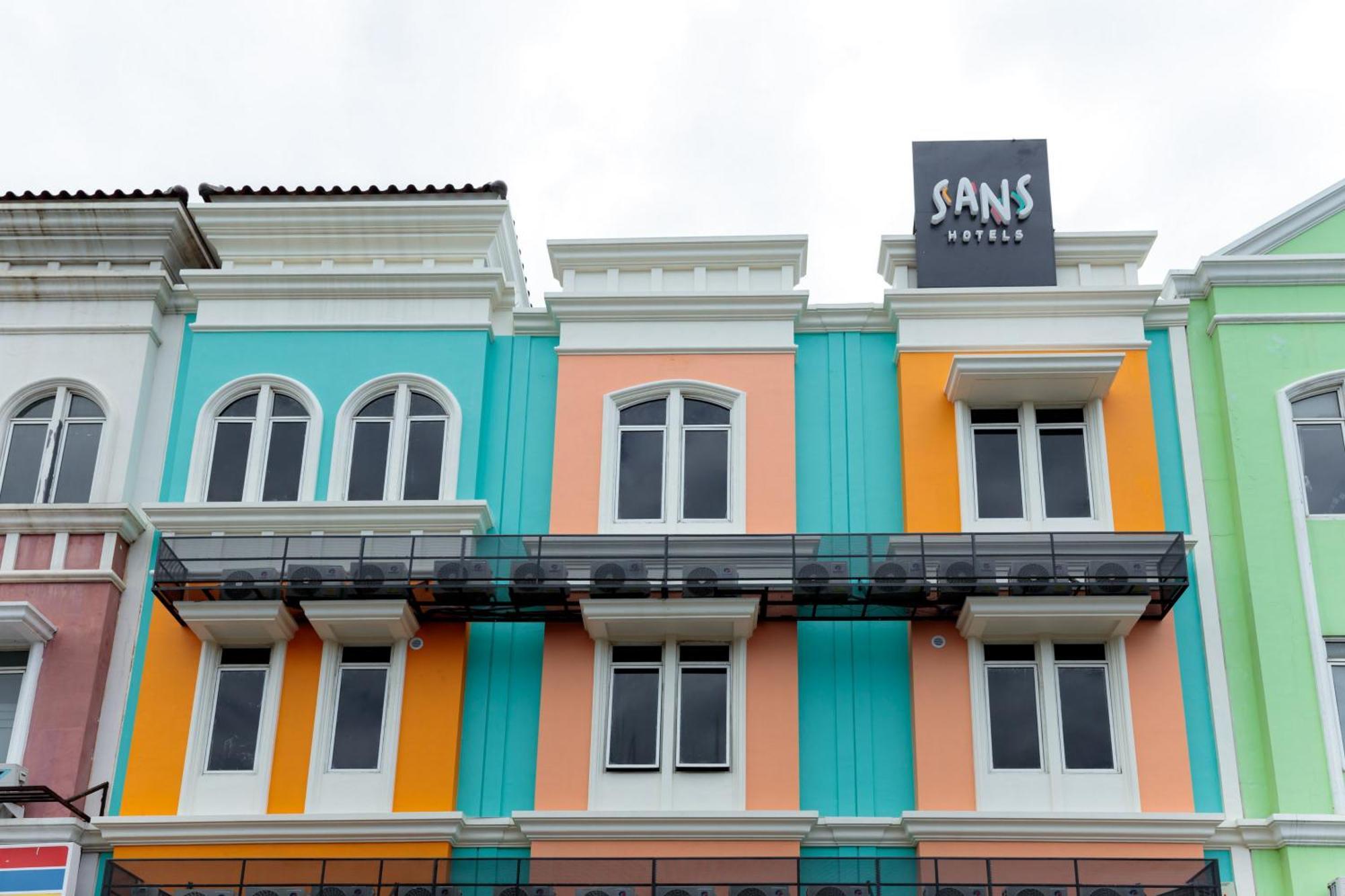 Sans Hotel Kelapa Gading 자카르타 외부 사진